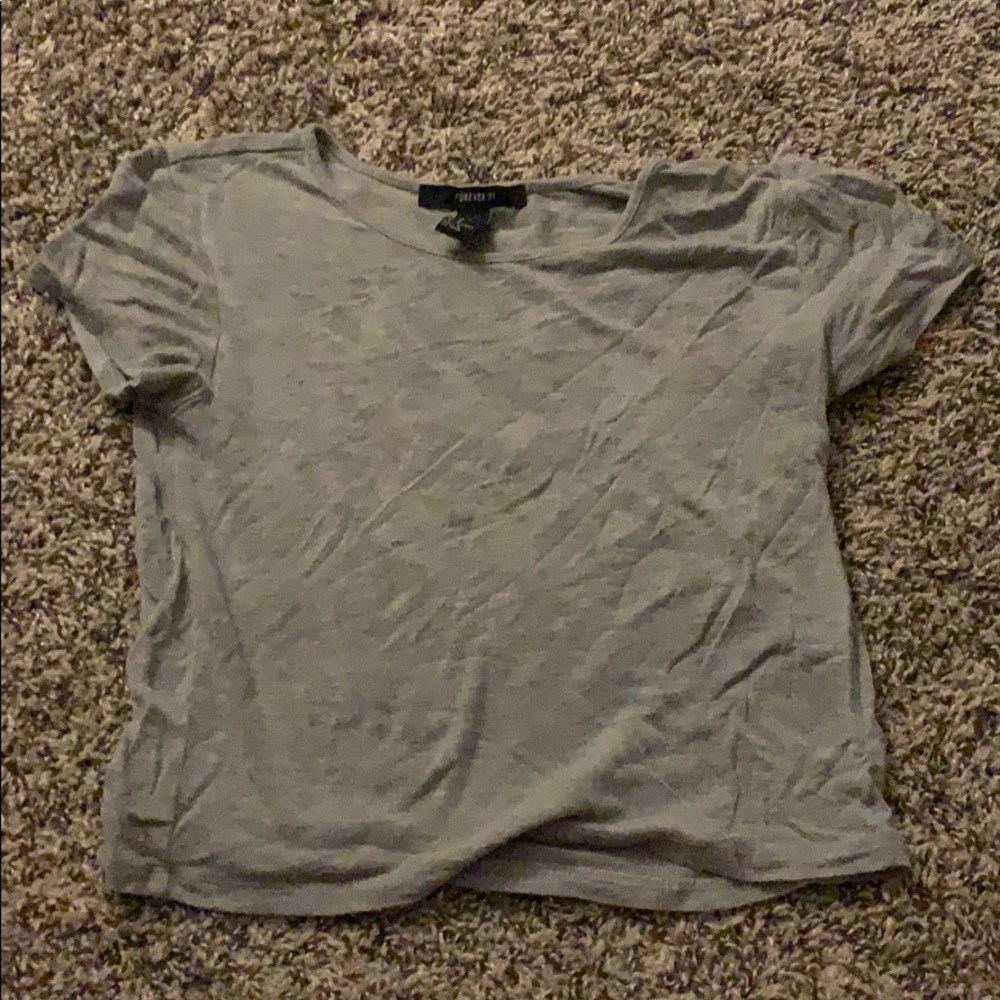 Grey short sleeve